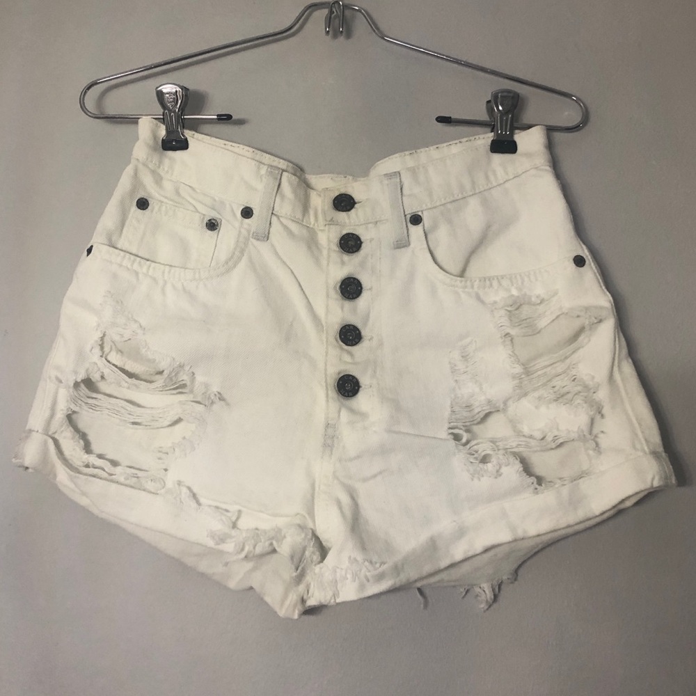 LF Carmar White Shorts SZ 26